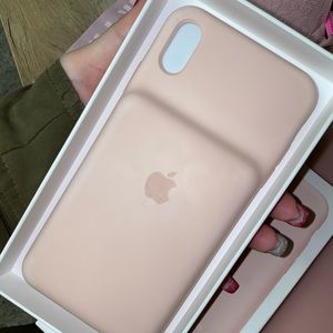 iPhone XS Max apple charging case